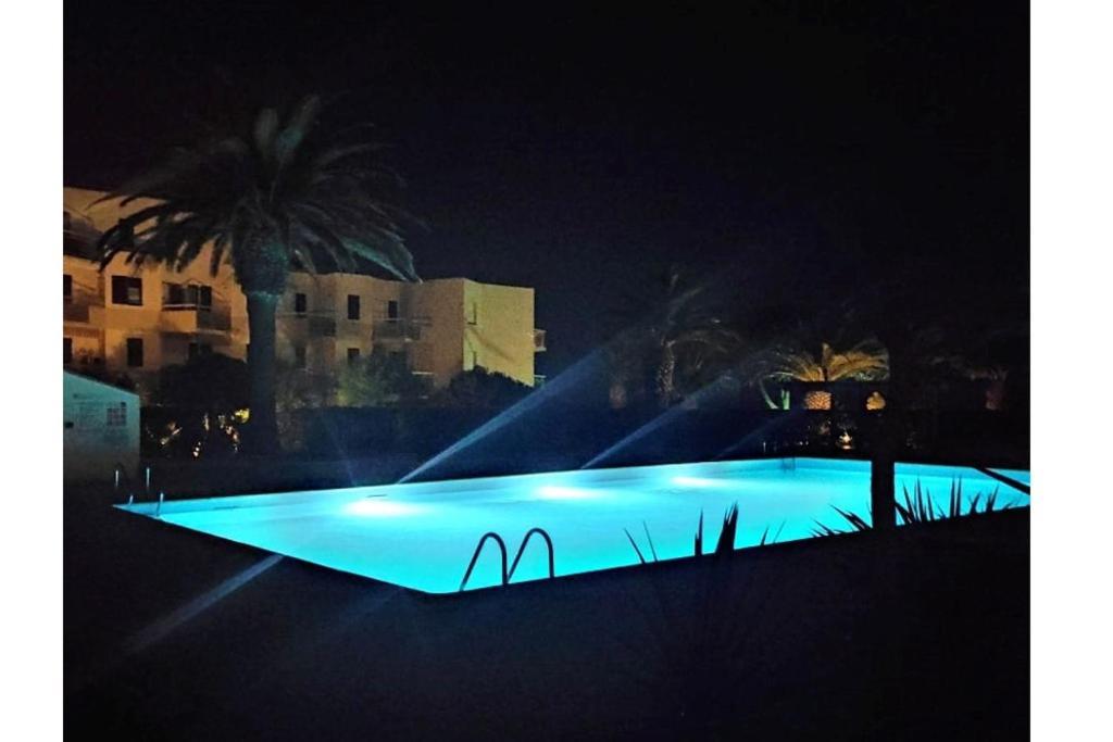 Saint Cyprien - Appart - Piscine-Mer エクステリア 写真